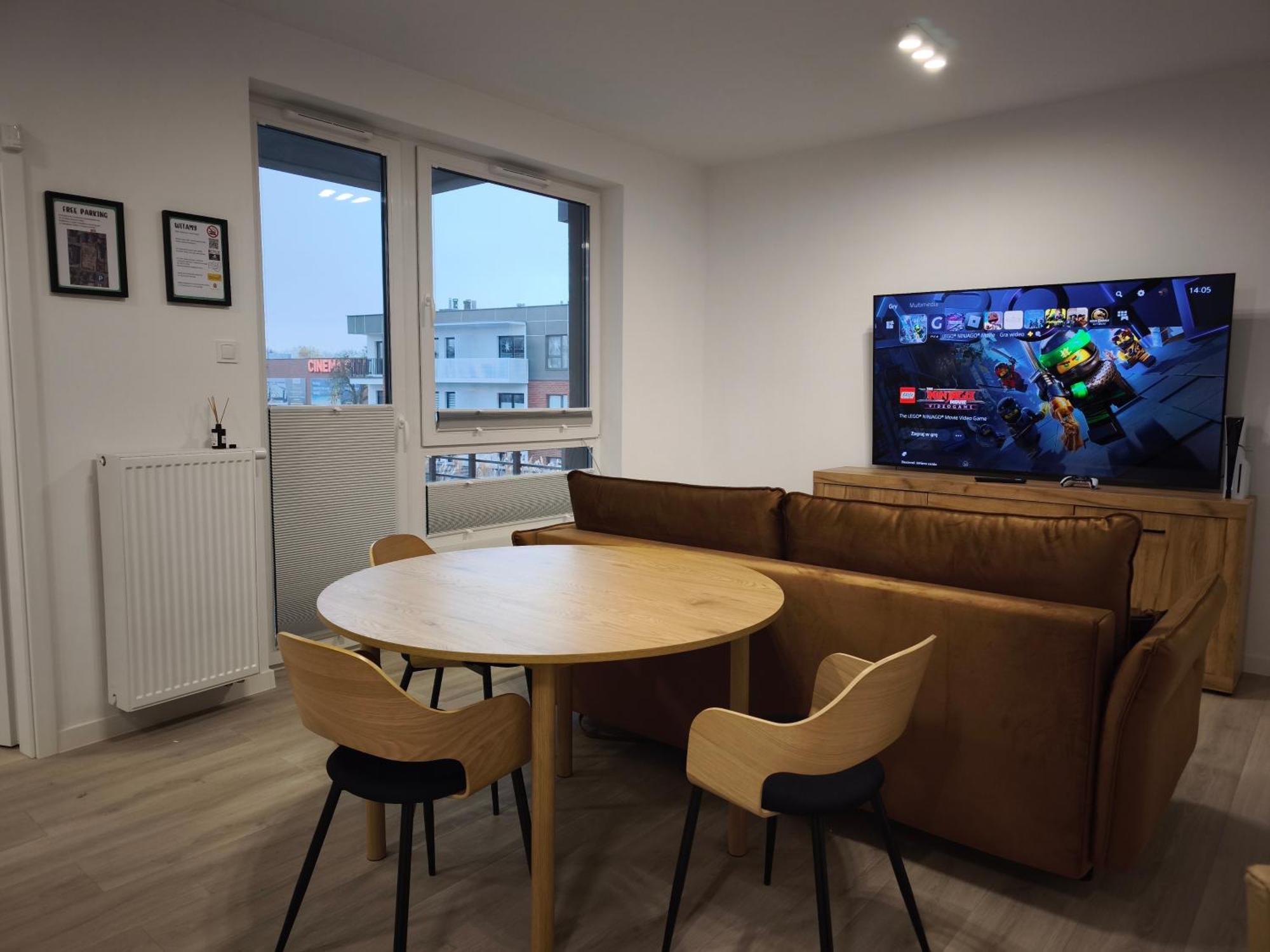 Kameralny Nowy Apartament W Centrum Miasta, Duzy Parking, Fv, Luksusowo Wyposazony, Ps5, Balkon, Klimatyzacja, Taras, Winda, Wyposazona Kuchnia Starogard Gdanski Exterior photo